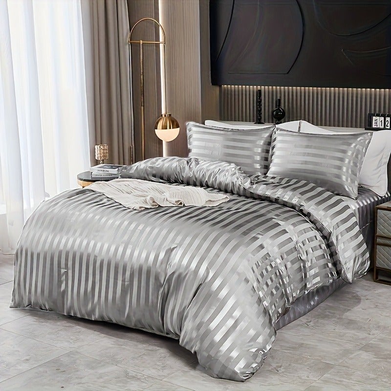 3pcs Simple Classic Satin Striped Duvet Cover Set, 1 Duvet Cover + 2 Pillowcases, No Insert, Soft and Comfortable, Machine Washable, Suitable for Bedrooms, Dorms, and Hotels, Bedding Decoration, Holiday Gift - Image 1