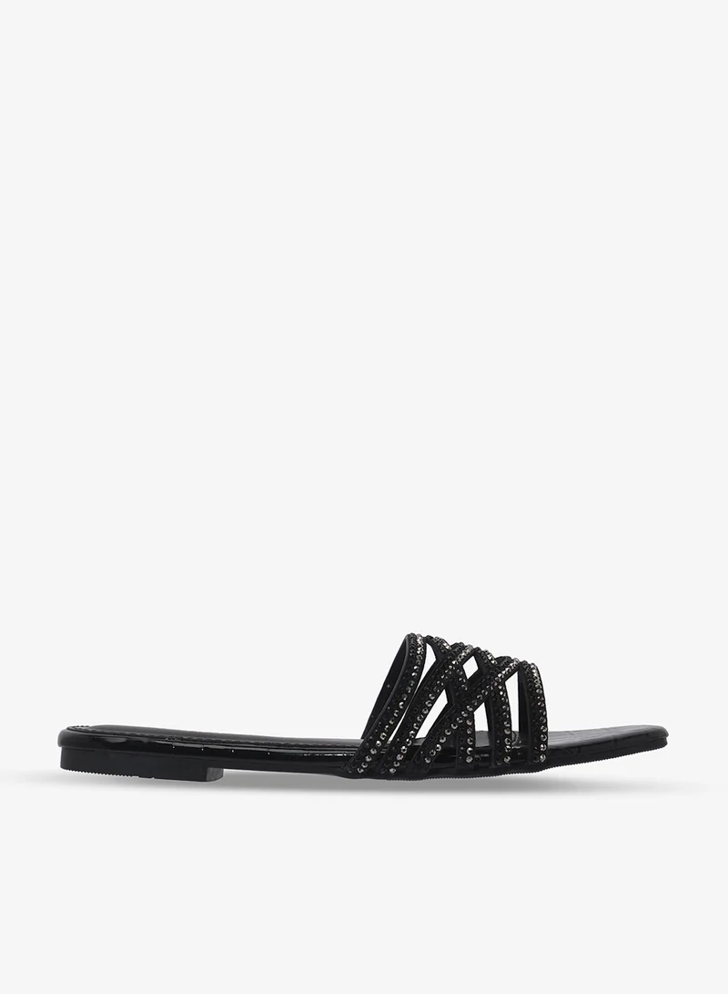 Khizana Flat Sandals