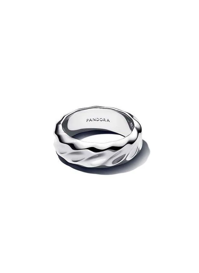 باندورا Rippled Wide Band Ring
