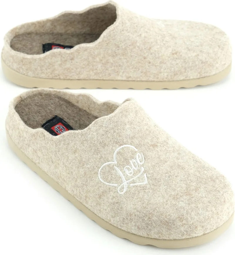 Gezer Women's Winter Embroidered Heart Design Comfortable Sole Home Garden Slippers