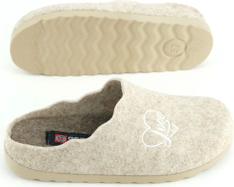 Gezer Women's Winter Embroidered Heart Design Comfortable Sole Home Garden Slippers