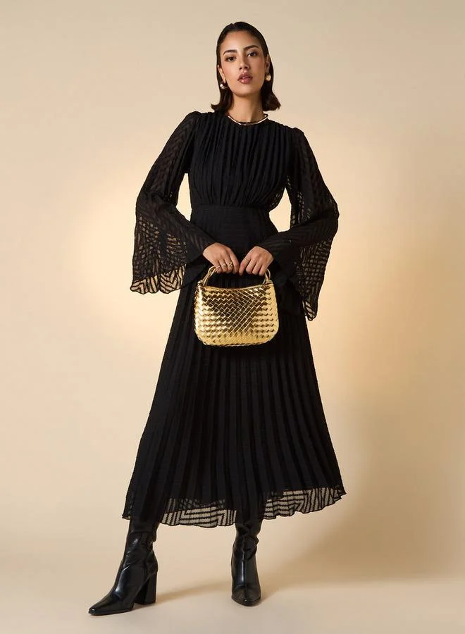 2Xtremz 2Xtremz Pleated Midi Dress with Flared Sleeves