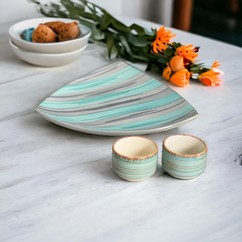 Backspace BACKKSPACE RETAIL Hand Painted Ceramic Triangular Starter Plate Pasta Plate Serving Snack Set with 2 Dip Bowls | Elegant Green Serving Dish - (25.5 cm) | Perfect for Entertaining and Dining - Image 1