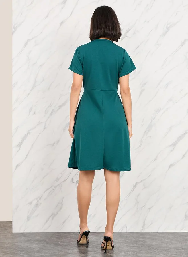 Take Two Solid Front Tie Up Knee Length Dress