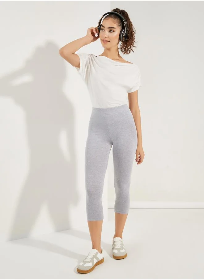 Styli Elastic Waistband Basic Capri Length Leggings