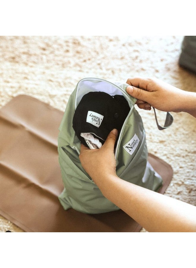 Nora's Nursery Wet Dry Bags with Two Zippered Pockets - Reusable and Washable for Swimming, Travel, Beach, Pool, Daycare, Cloth Diapers, Toiletries, and Wet Swimsuits - 11x15, Garden, 2-Pack - Image 5