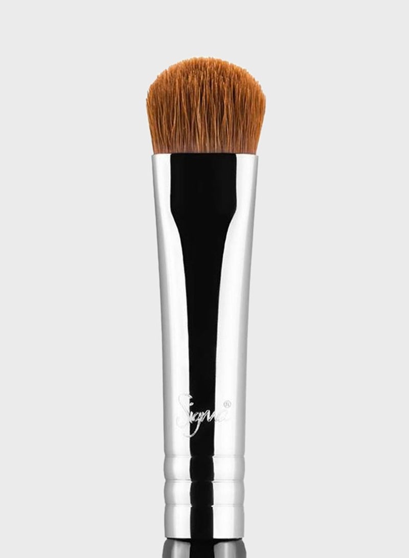 Sigma Beauty Eye Shading Brush  - Image 2