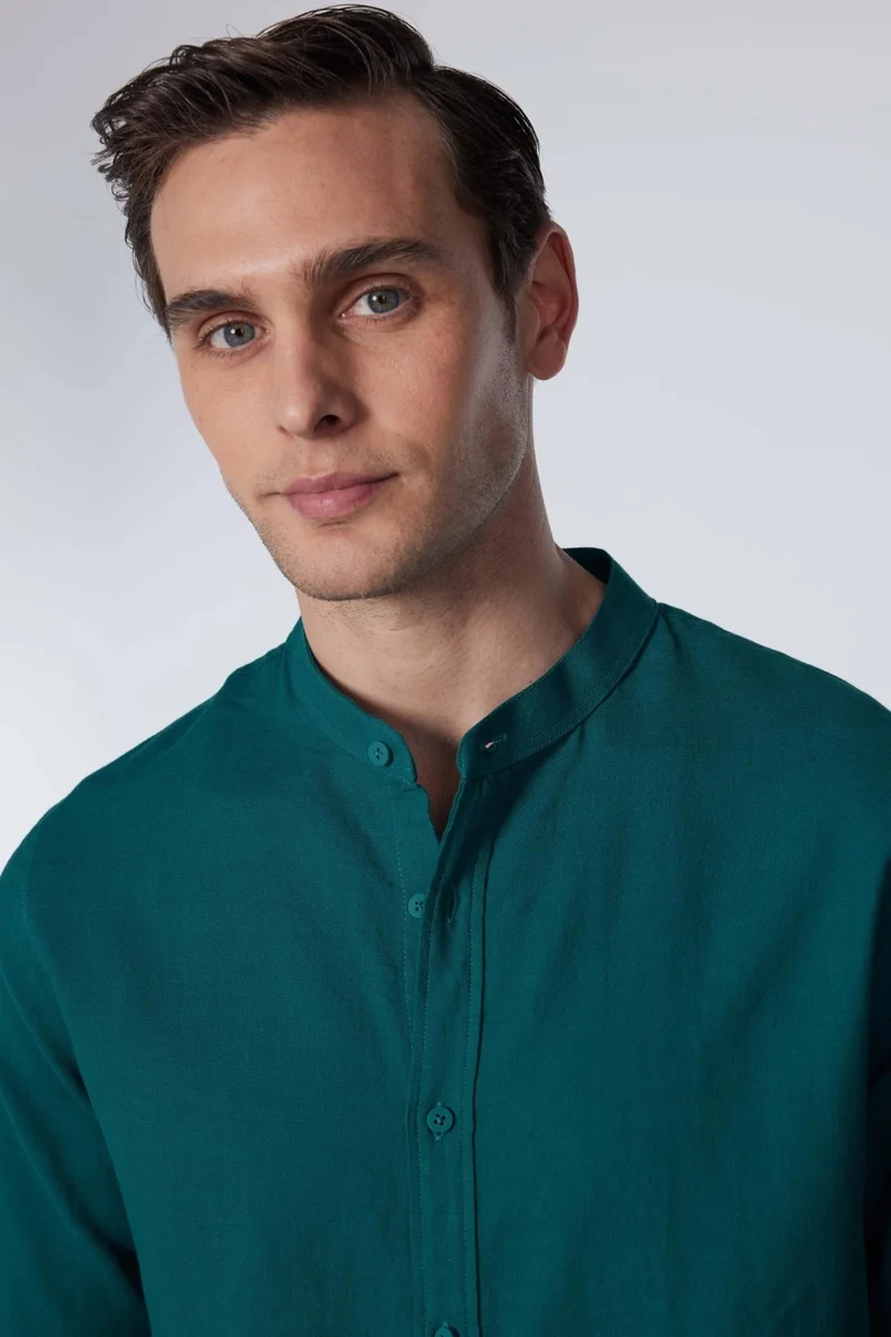 Tudors Slim Fit Long Sleeve Narrow Fit Judge Collar Cotton Plain Linen Texture Summer Green Men's Shirt
