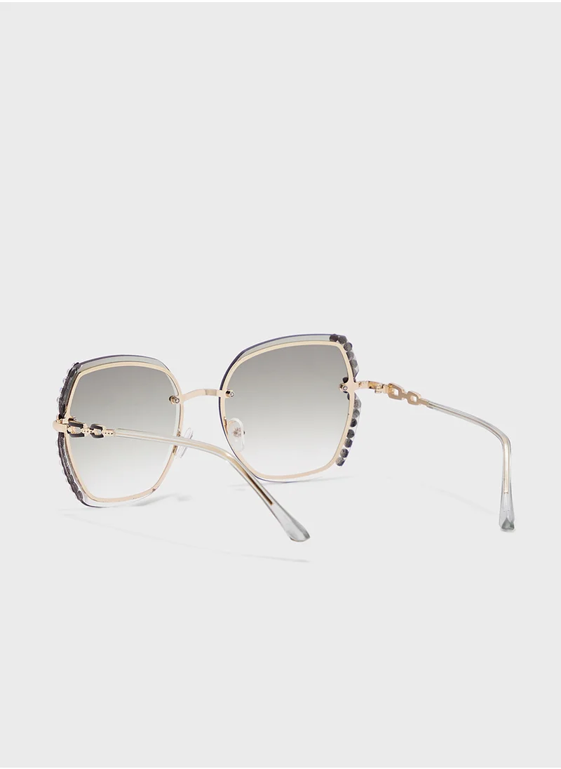 ايلا Jeweled Frame Oversized Sunglasses