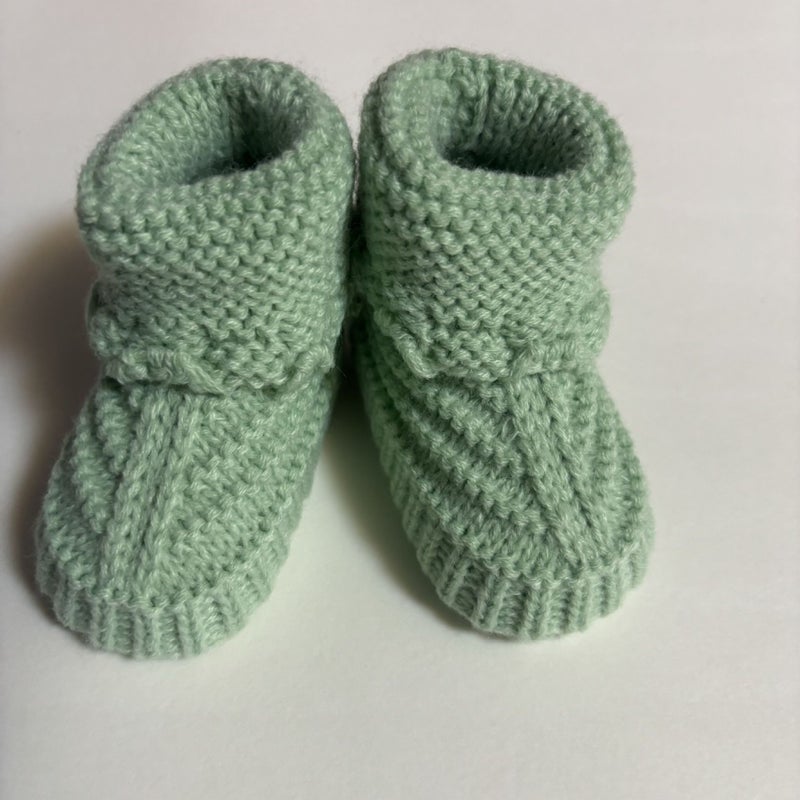 Qi Ta Handmade Knitted Baby Socks Shoes for Newborns, Cotton Breathable Anti-Slip Winter Spring Autumn, 0-3-6 Months, Cartoon Style - Image 1