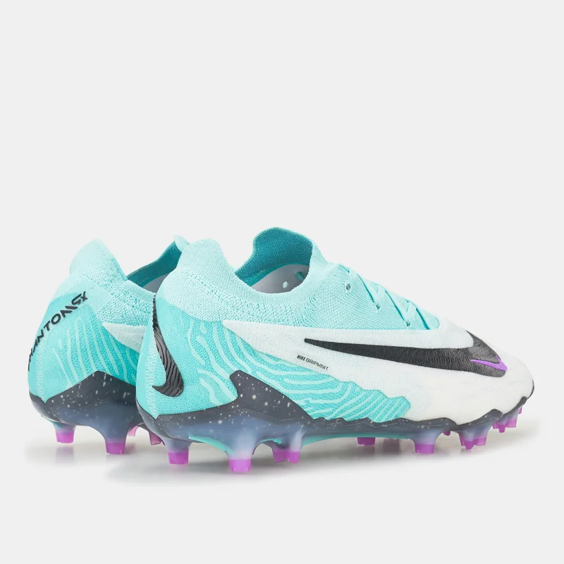 Nike Men’s Gripknit Phantom GX Elite Firm-Ground Football Shoe
