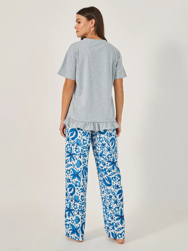 Styli Styli Floral Printed Pajama Set with Round Neck T-Shirt