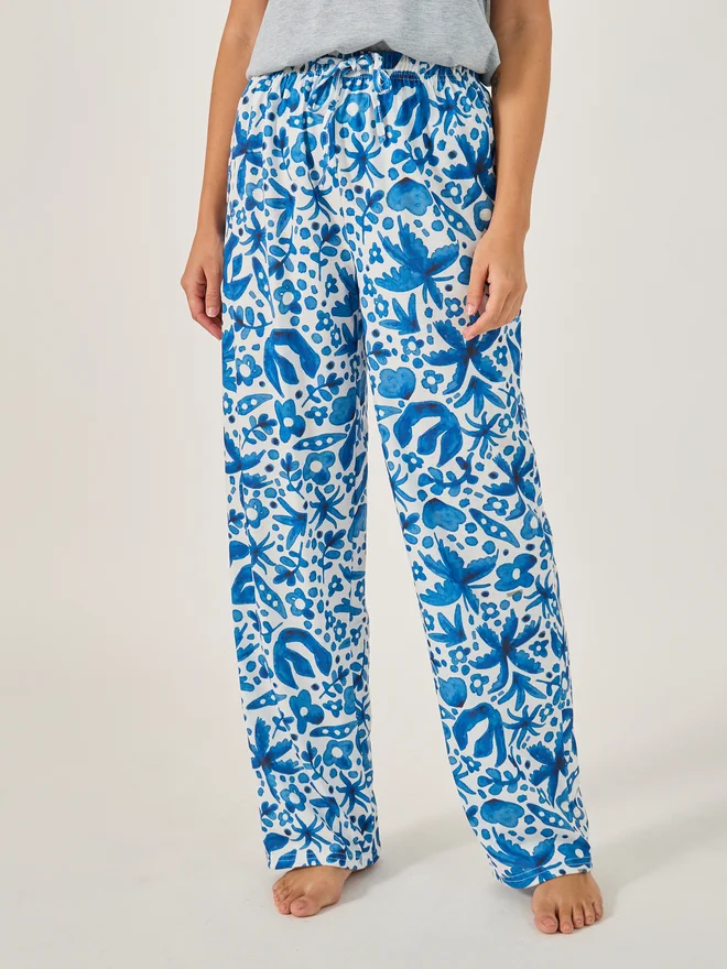 Styli Styli Floral Printed Pajama Set with Round Neck T-Shirt