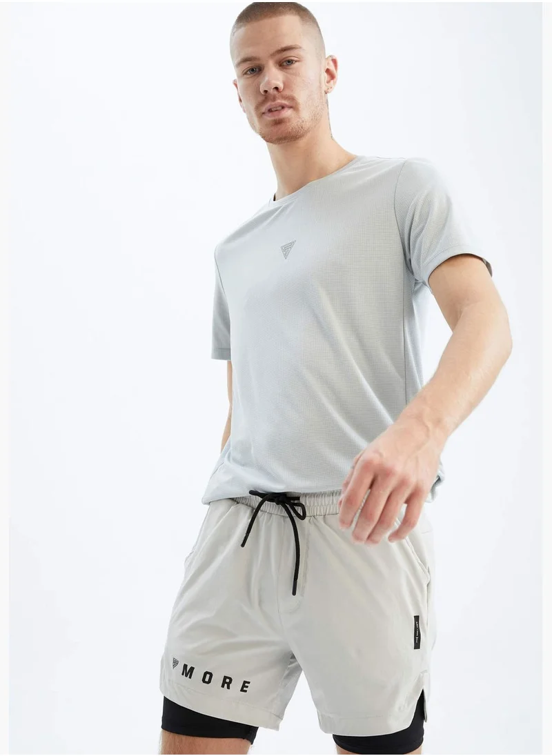 ديفاكتو Man Slim Fit Woven Short