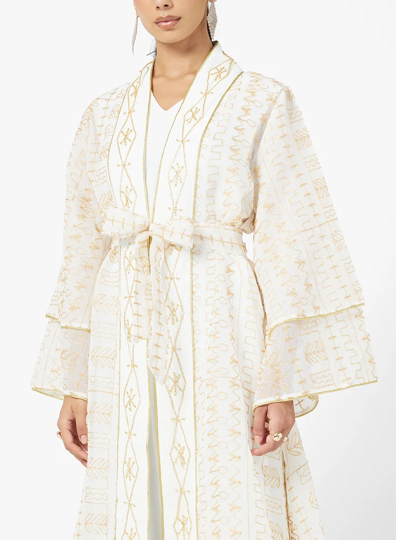 Khizana Embroidered Abaya With Sleeveless Inner