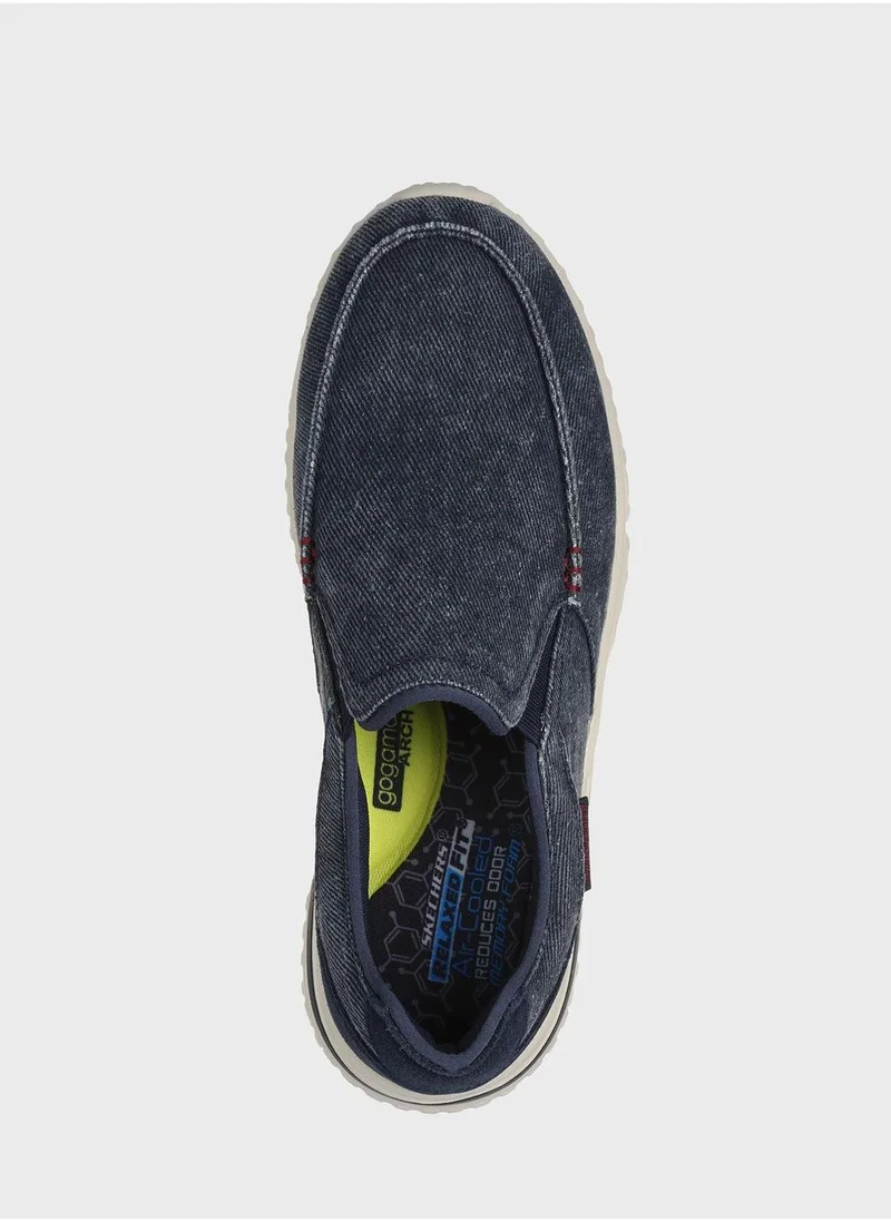 SKECHERS SOLVANO