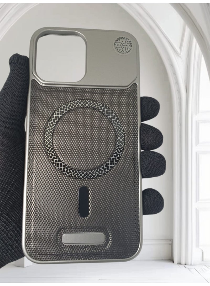 كيس غلاف حماية للجوال الأمان والأناقة في آن واحد يتوافق مع هاتف ايفون 16 برو - Image 2