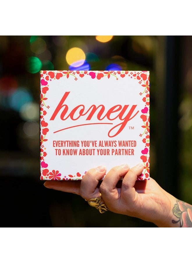 Hygge Games Honey - Everything You´ve Always Wanted to Know About Your Partner - Fun Conversation for Couples, red