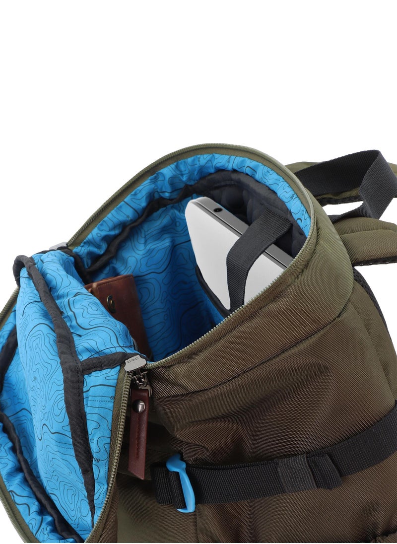 Discovery ICON 25 L Backpack Khaki Padded Laptop Backpack Durable Water Resistent Backpack Hiking Outdoor Travel Backpack For Men And Women - pzsku/ZD7F2F90A56AFD36D3181Z/45/_/1740472486/a06b4899-d473-4d62-bc73-6d3bfa316996