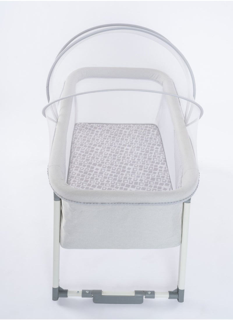 elphybaby - Baby Cot With Rocking Function And Mosquito Net - Image 1