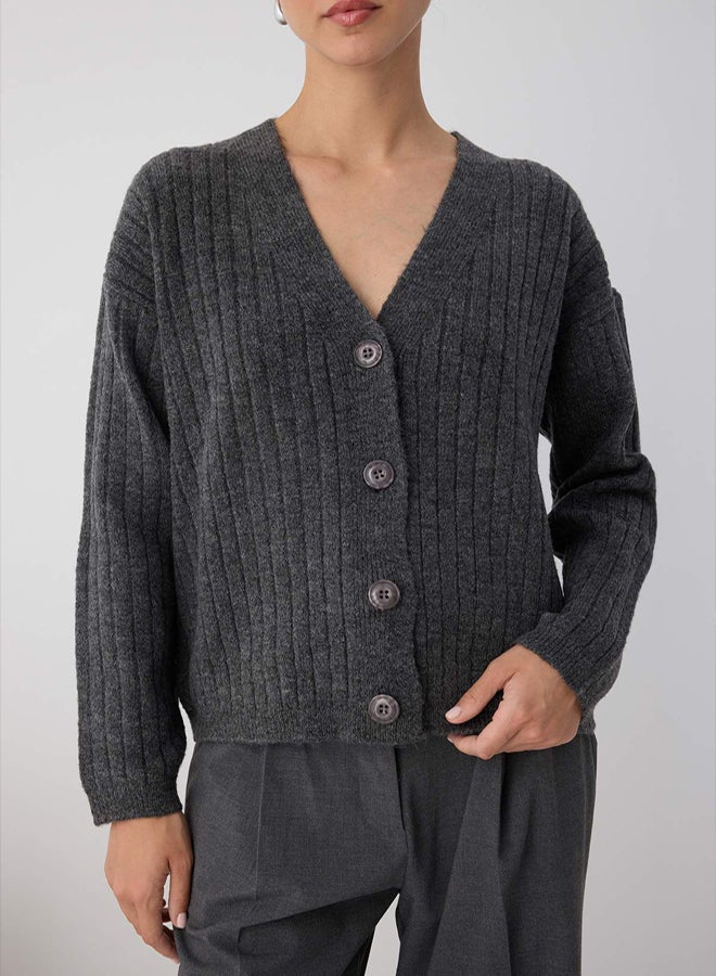 trendyol Wardrobe Essentials Anthracite Soft Textured Basic Wide Fit Knitwear Cardigan | - Image 3