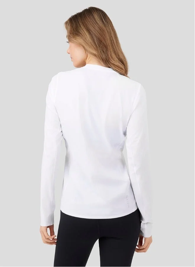 CASTORE  Women'S White Metatek Long Sleeve Training Tee for Women | Best Price UAE