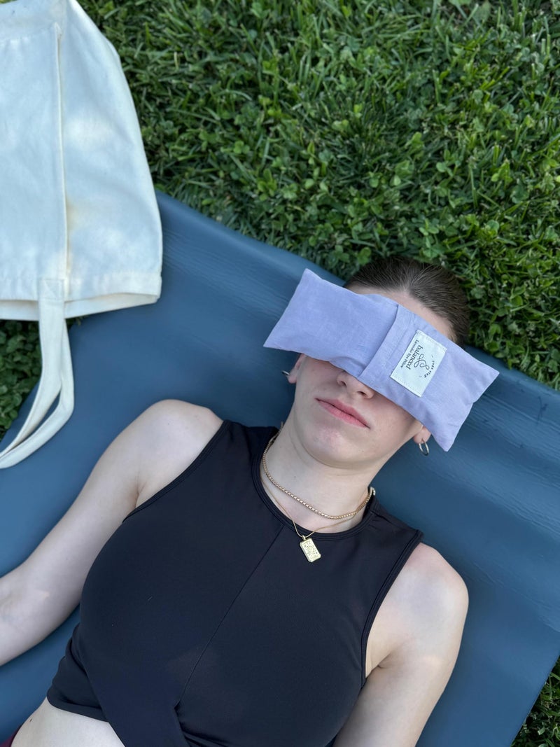 Balanced Yoga Stuff BYS Weighted Lavender Eye Pillow, Organic Cotton Fabric, Grey and White, with Travel Pouche (Standard, Purple) - Image 3
