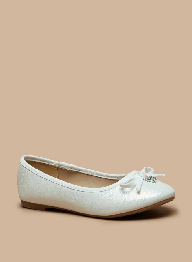 فلورا بيلا من شو إكسبرس Girl's Bow Accent Slip-On Round Toe Ballerina Shoes