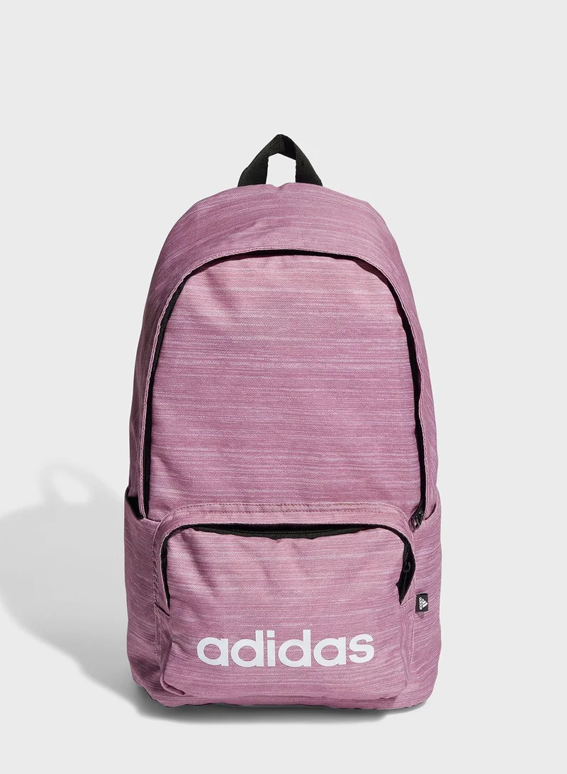 adidas شنطة ظهر بتصميم كلاسيكي