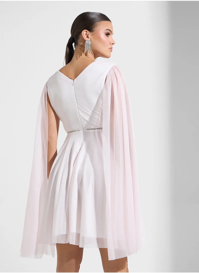 ايلا ليمتد اديشن Shimmer Dress With Exaggerated Sleeve