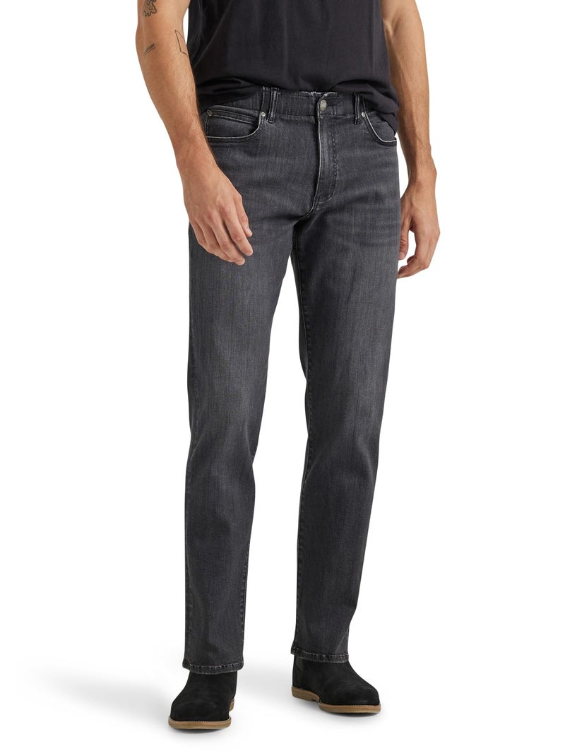 Lee Men's Extreme Motion Straight Taper Jean Washed Black 38W x 30L - Image 1