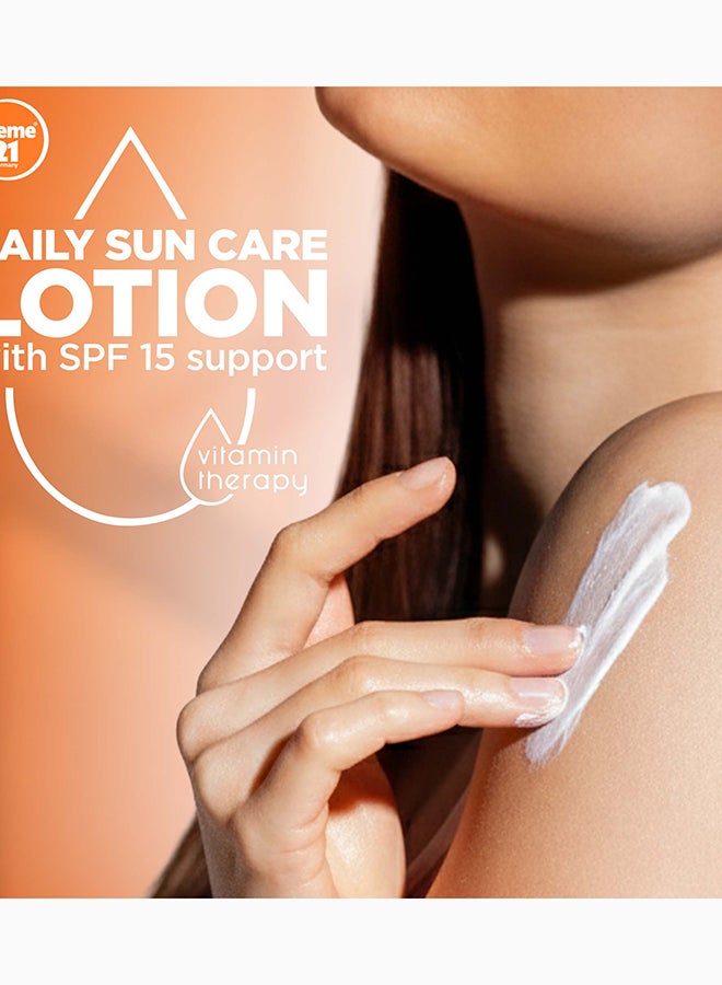 Creme 21 Instant Brightening Body Lotion | Soft Moisturisation with Vitamin C & Pro-B5 | Instant Glow from Day 1 | Even-Toned Skin & SPF 15 Daily Protection | Non-Sticky | Born in Germany - Image 4