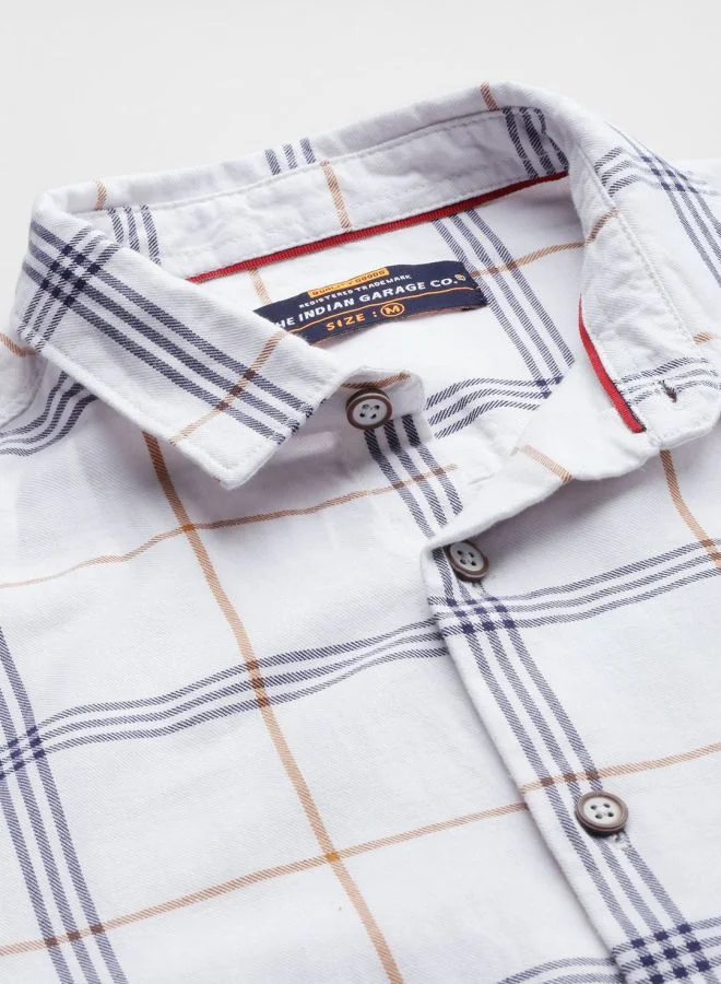 The Indian Garage Co Men Slim Fit Checkered Full Sleeves Spread Collar Casual Shirt