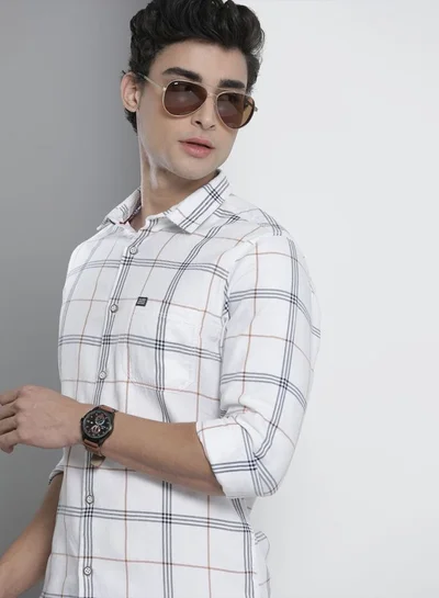 شركة المرآب الهندية Men Slim Fit Checkered Full Sleeves Spread Collar Casual Shirt