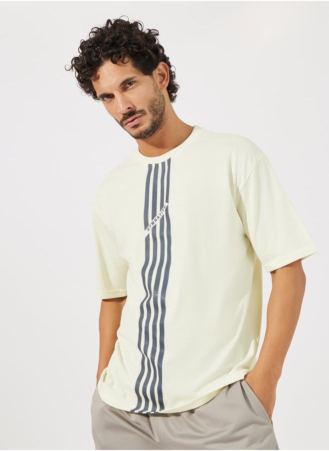 Front Striped Oversized Athleisure T-Shirt - pzsku/ZD80291D41DF163F59F41Z/45/_/1729844728/59653e58-3574-4296-9b37-7dfe57d93c8b