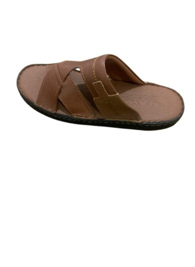 Men's Genuine Leather Sandals, Breathable and Anti-slip Slippers, Comfortable, Wear-resistant and Shock-resistant, Flat Sole with Flexible Sole - Image 2