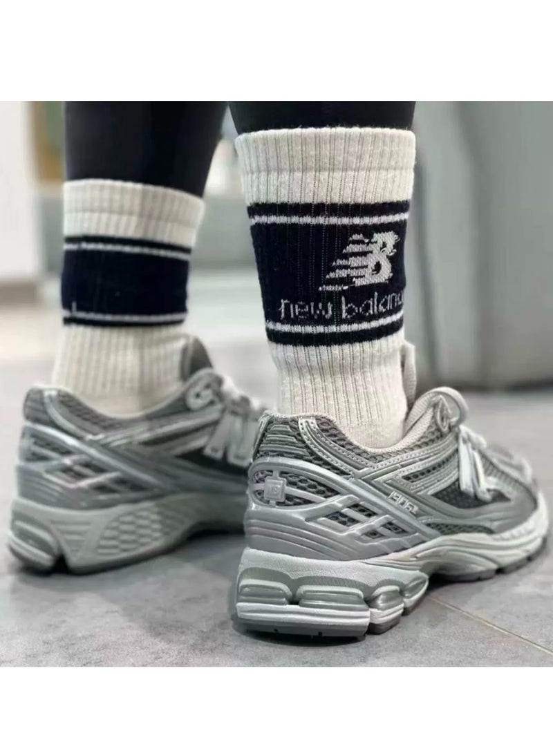 New Balance 1906R Casual Sneakers Grey  - Image 3