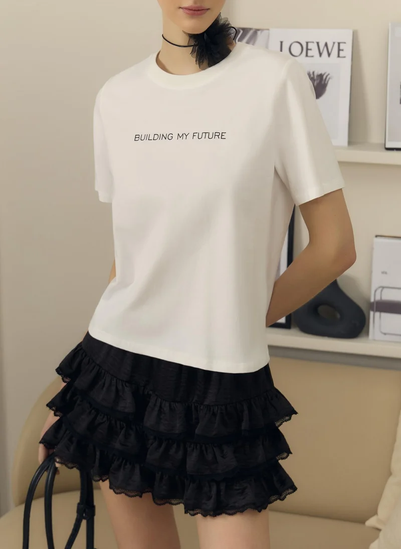 Lichi Straight T-shirt with lettering on the chest
