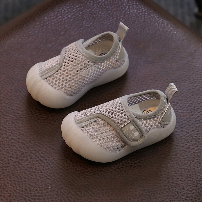 Mesh Sneakers Lightweight Flexible Sole Walking Shoes For Kids Indoor And Outdoor Activities - Image 1
