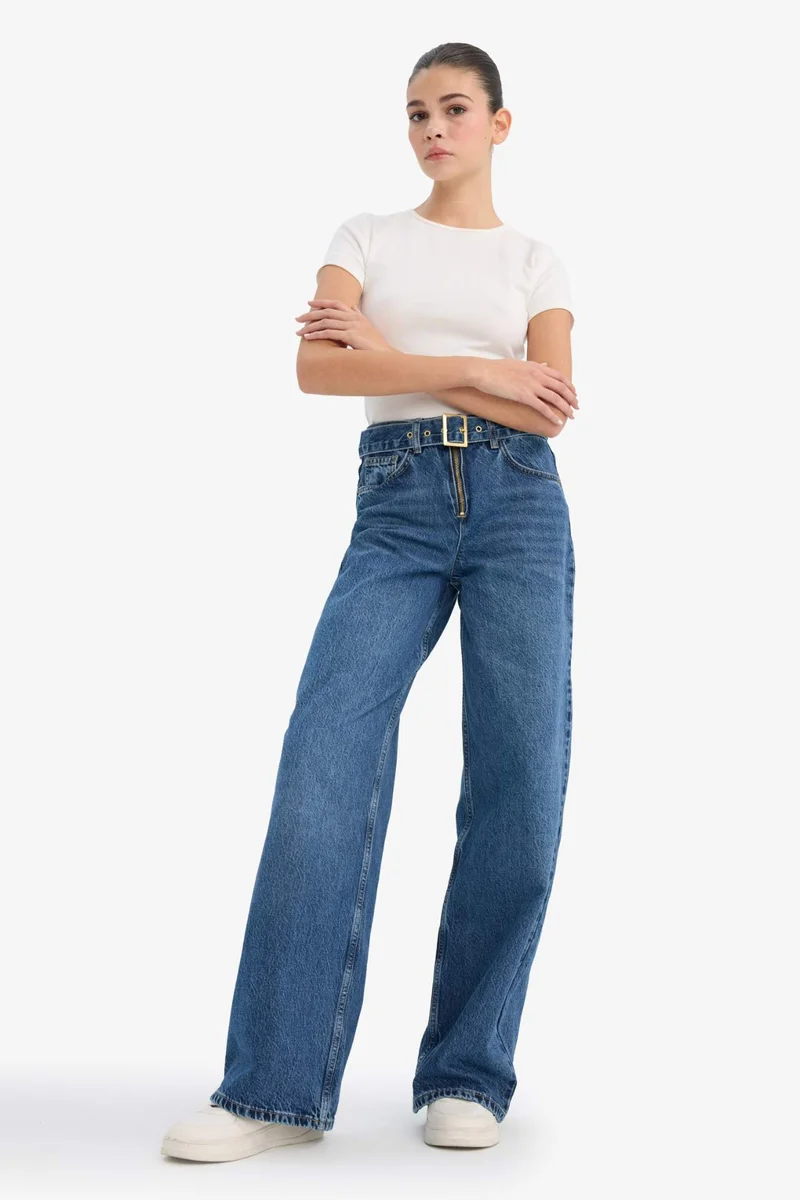 ديفاكتو Wide Leg High Waist Long Washed Jeans