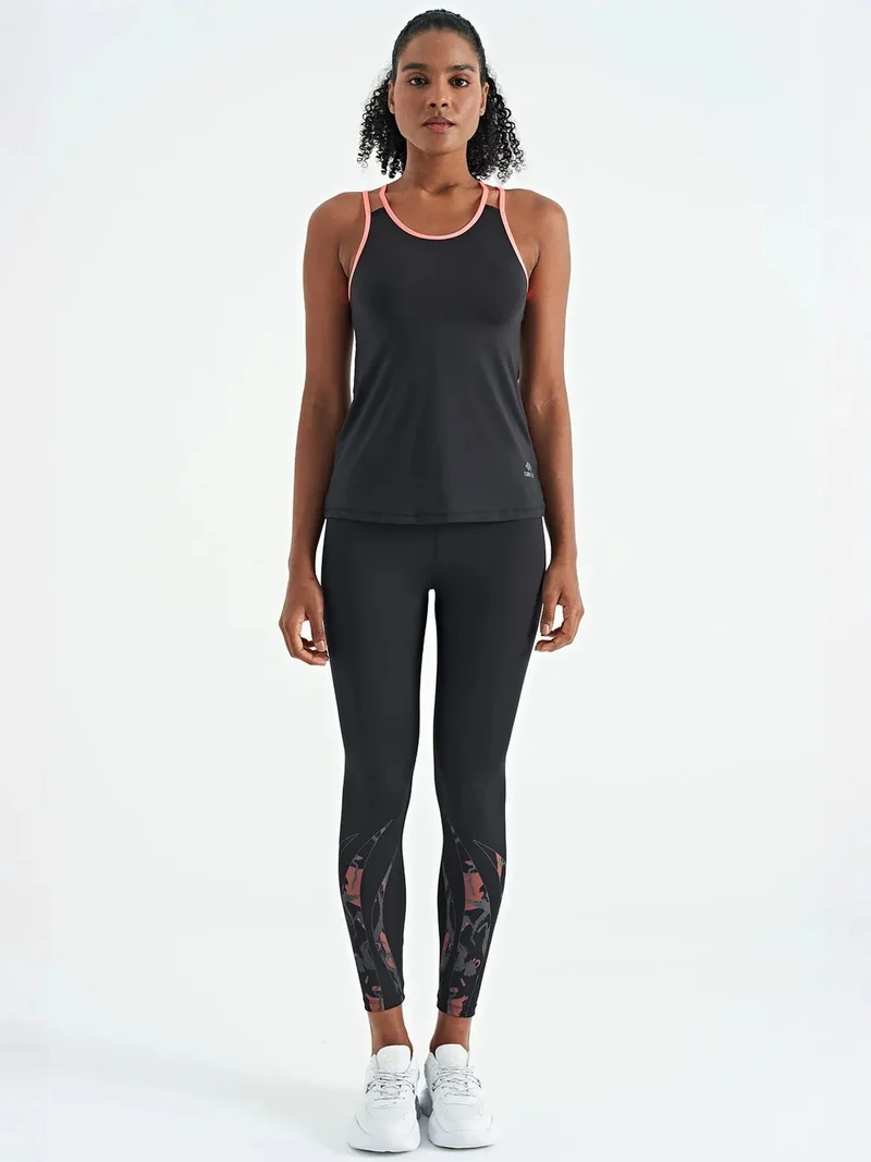 Tommylife TOMMY Sleeveless Knit Sports Top