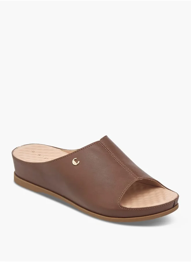 لو كونفورت Women's Solid Peep Toe Slip-On Sandals