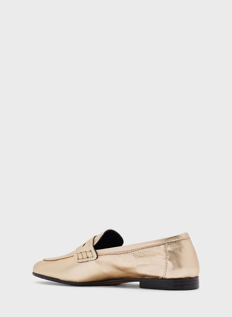 TOMMY HILFIGER Essential Lauren Lug Sole Loafers