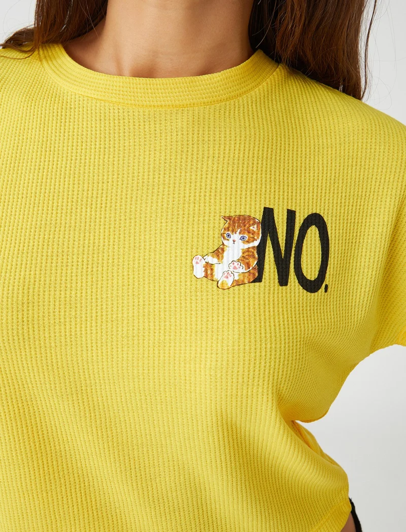 KOTON Crop T-Shirt Cat Printed Short Sleeve Crew Neck