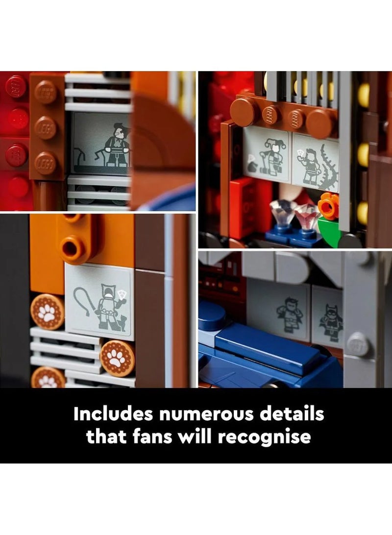 LEGO DC Batman: The Animated Series Gotham City 76271 - 4210 Pieces - Image 4