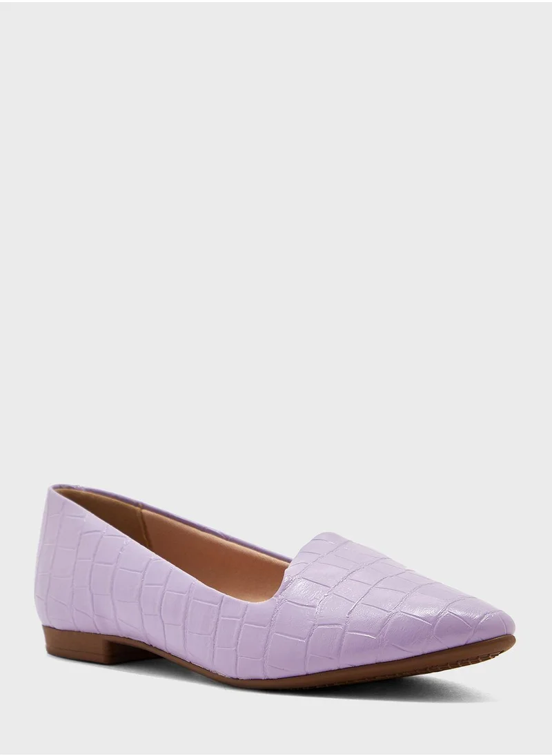 Beira Rio Zhen Slip Ons