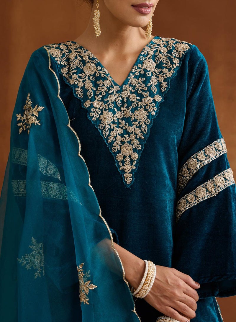 ISHIN Women's Teal Velvet Embroidered Tunic Full Length Casual Straight Fit Kurta Set  - Image 2
