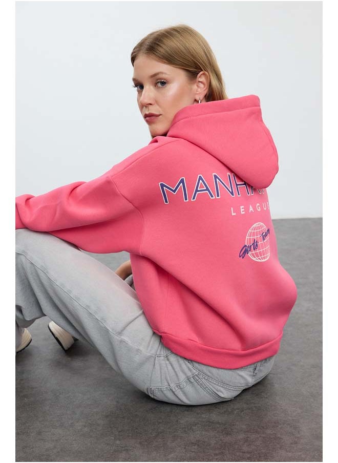 trendyol - Pink Back Print Detailed Hooded Thick Inside Fleece Knitted Sweatshirt TWOAW22SW0711 - Image 1