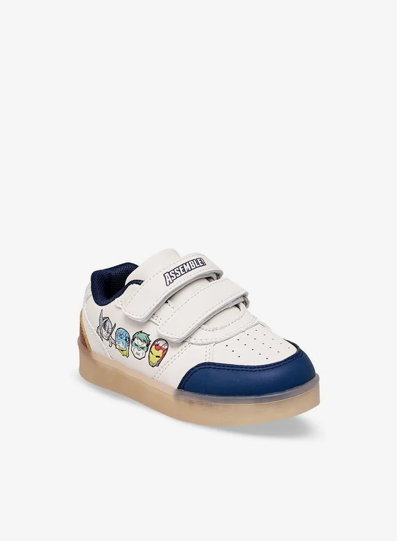 مارفل Boys Avengers Print Hook & Loop Ankle School Sneakers
