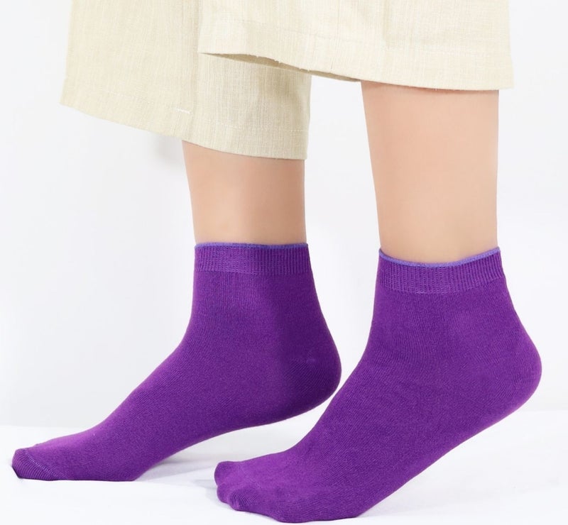 Kral Socks Women's Bamboo Booties Socks (3 Pieces) Invisible Seamless Perfumed Short Summer Women's Socks  - Image 4